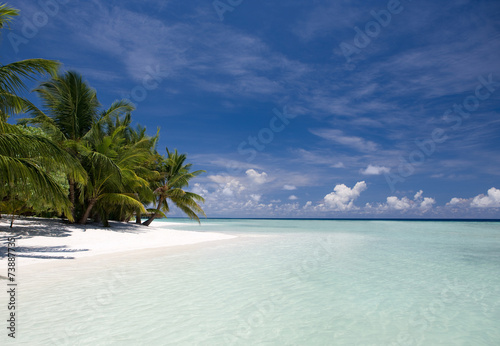 Fototapeta Naklejka Na Ścianę i Meble -  Beach paradise in Maldives, Kuramathi island
