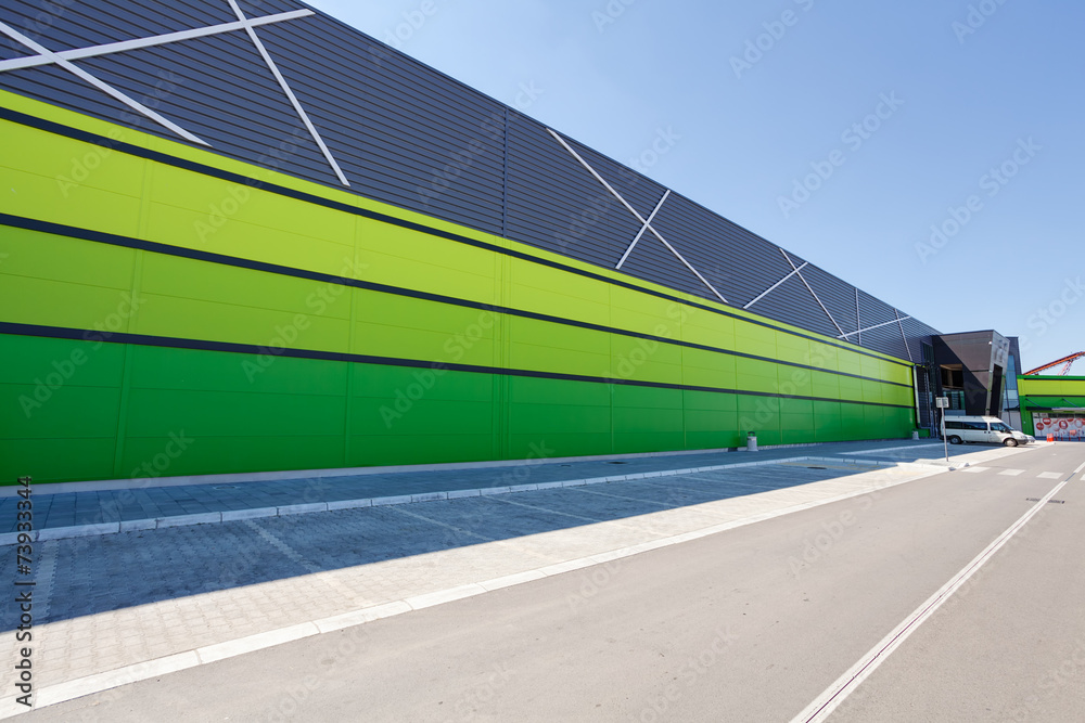 aluminum facade