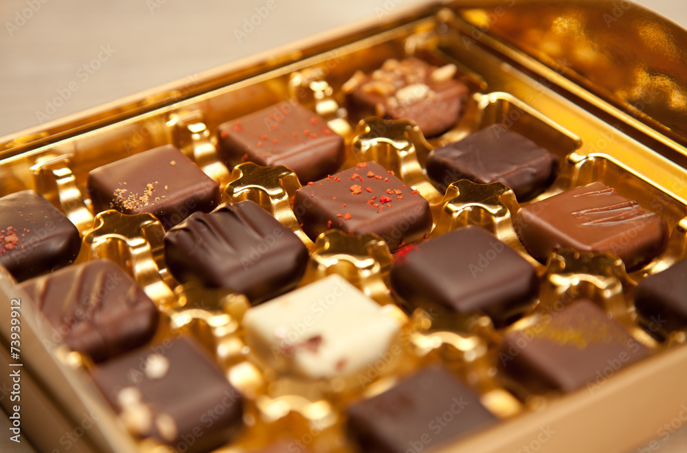 Golden Box of Square Shaped Chocolates Golden Box of Square Shaped Chocolates