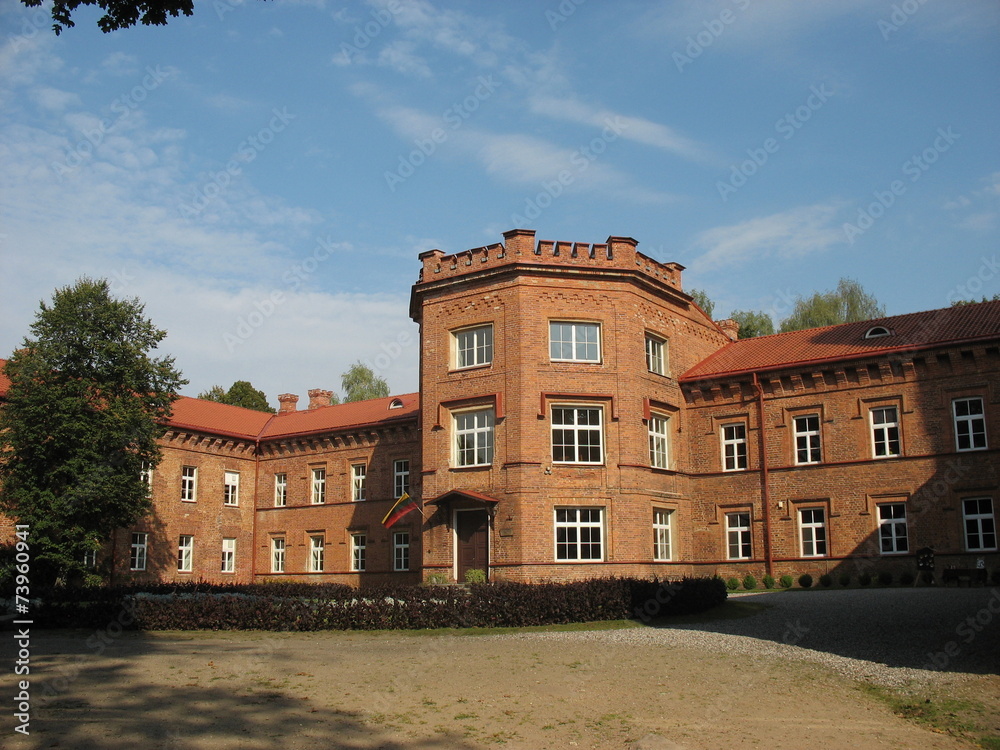 Старинный замок литовских князей