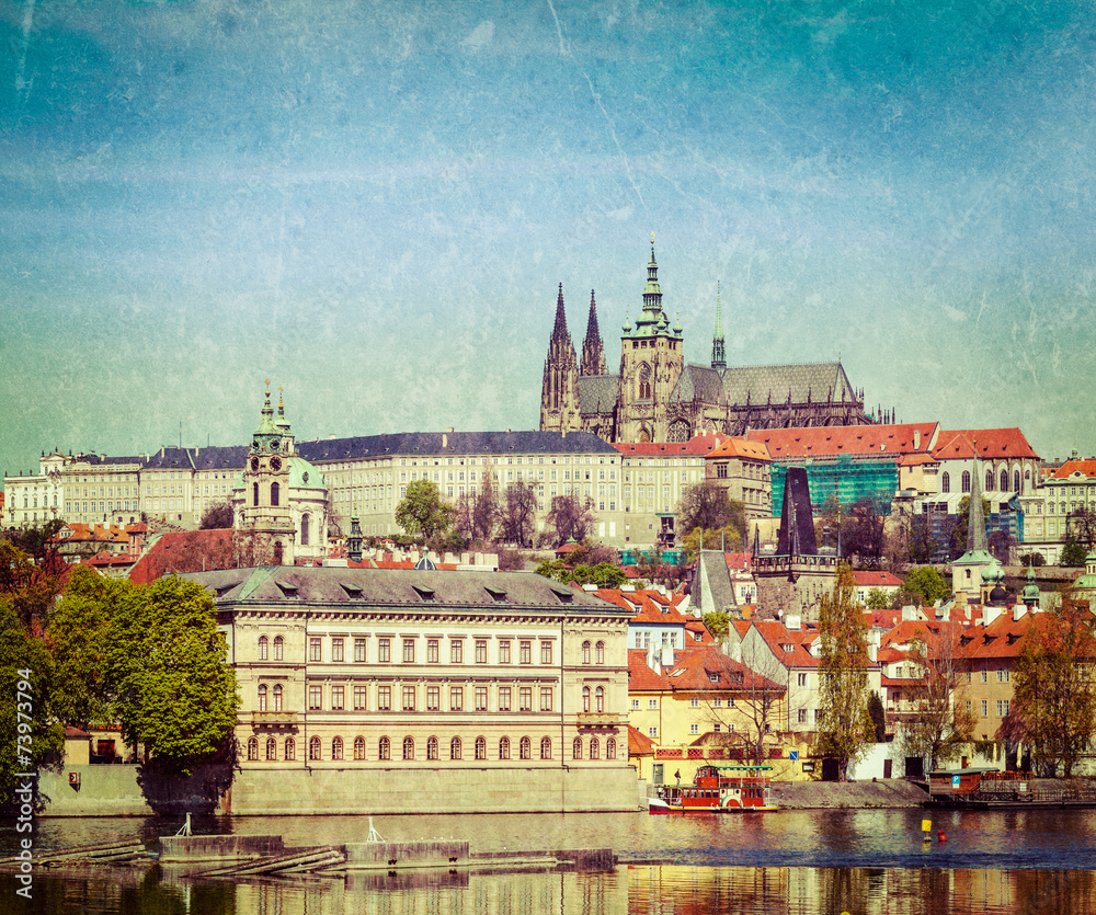 Fototapeta premium View of Charles bridge over Vltava river and Gradchany
