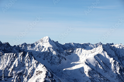 Winter mountains © destillat