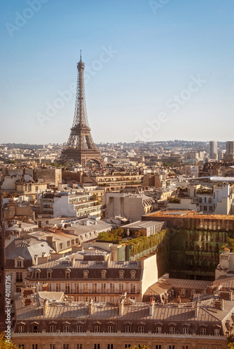 Fototapeta Naklejka Na Ścianę i Meble -  Paris, Tour Eiffel at sunset