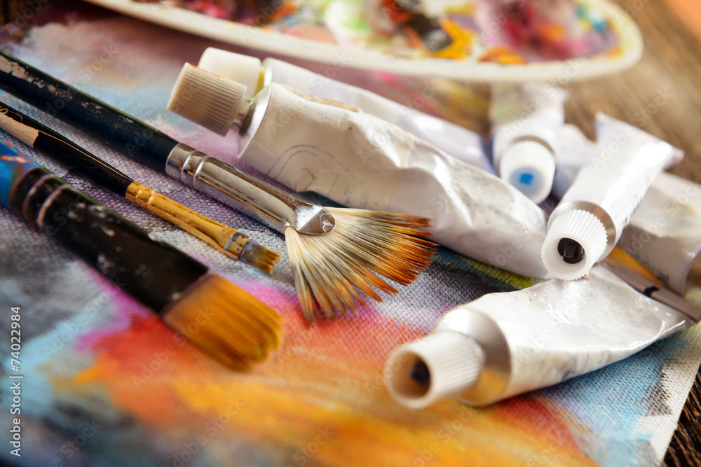 Fototapeta premium Aristic paint and brushes