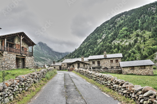Fototapeta Naklejka Na Ścianę i Meble -  Village, Vallée d'Inclès en Andorre.