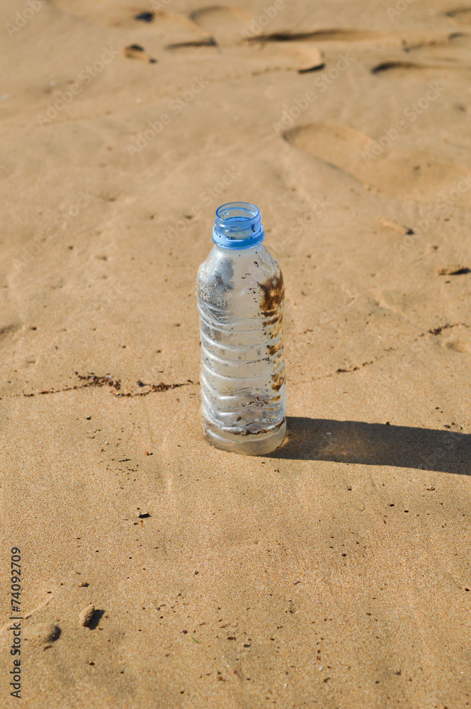 Pollution in the beach Pollution in the beach