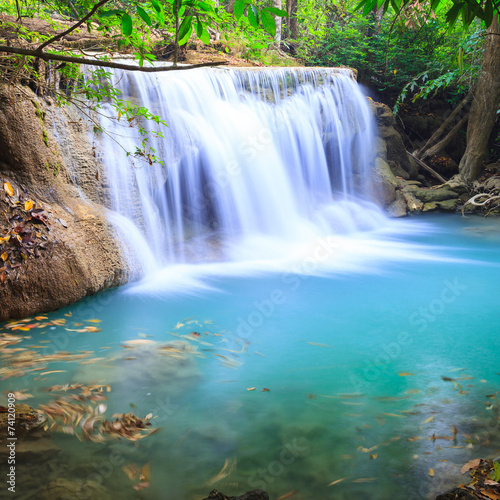Fototapeta Naklejka Na Ścianę i Meble -  Deep forest Waterfall in Kanchanaburi (Huay Mae Kamin), Thailand