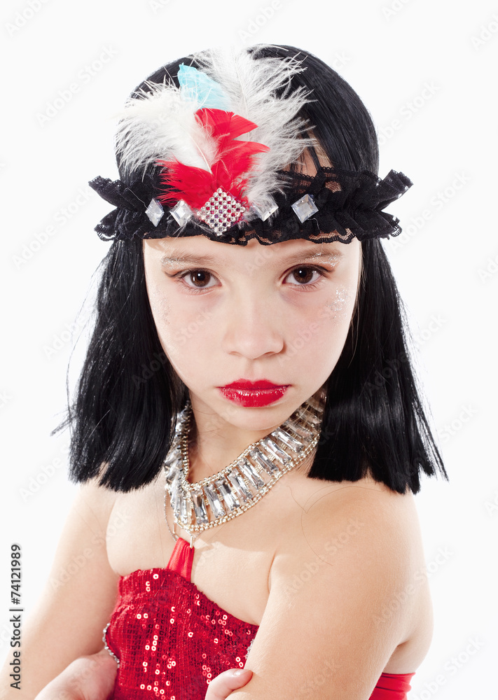 Naklejka premium Little Girl in Wig and Red Dress in 1930ties Style