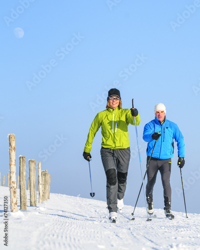 Bild auf Leinwand Zwei Skiwanderer