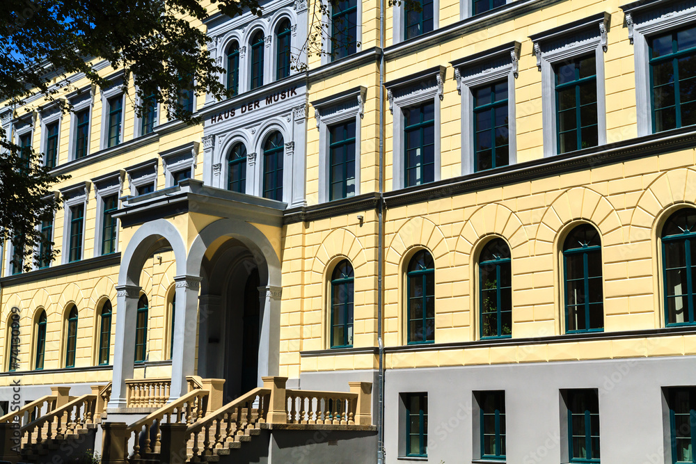 Fototapeta premium Haus der Musik in Rostock