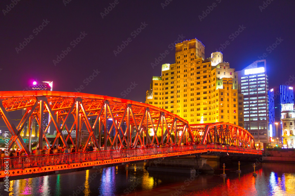 Fototapeta premium historische Brücke in Shanghai