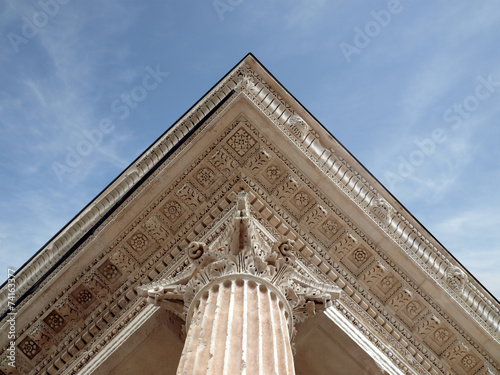 Maison carrée à Nîmes