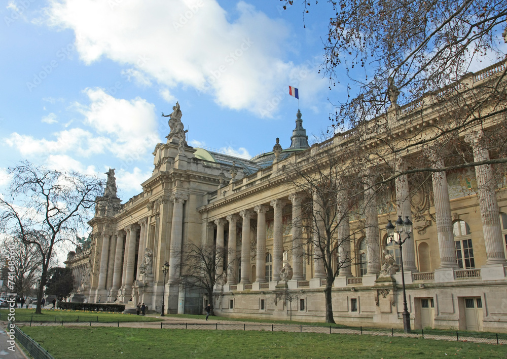 royal palace, paris