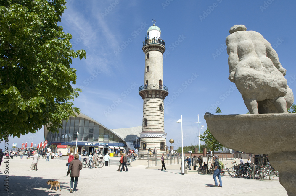 Leuchtturm;  Warnemuende, Hansestadt, Rostock,