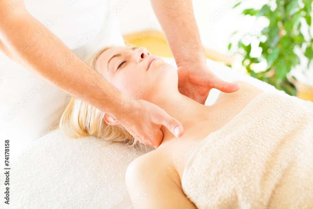 Naklejka premium Neck Massage