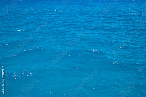 Sea water with ripples
