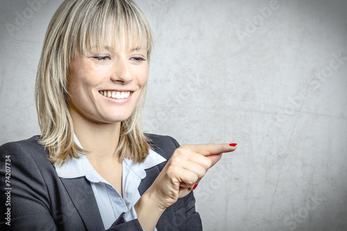 Quadro em tela Blonde Frau im Business Outfit
