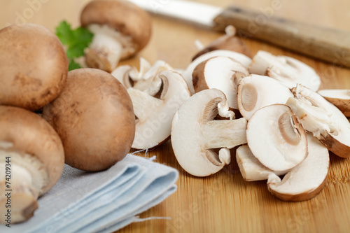 Braune Champignons