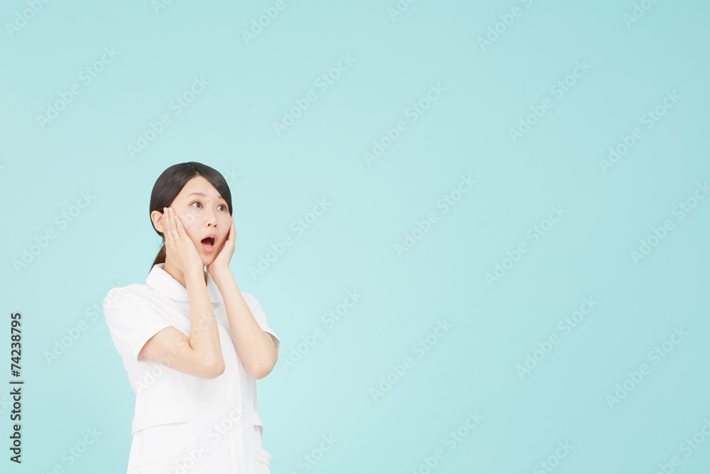 驚くナース 驚くナース