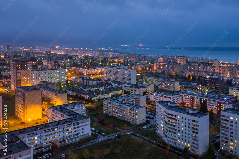 Fototapeta premium Naberezhnye Chelny, Russia - October 7, 2014: city night l