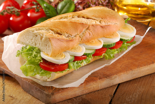 Egg salad sndwich french bread
