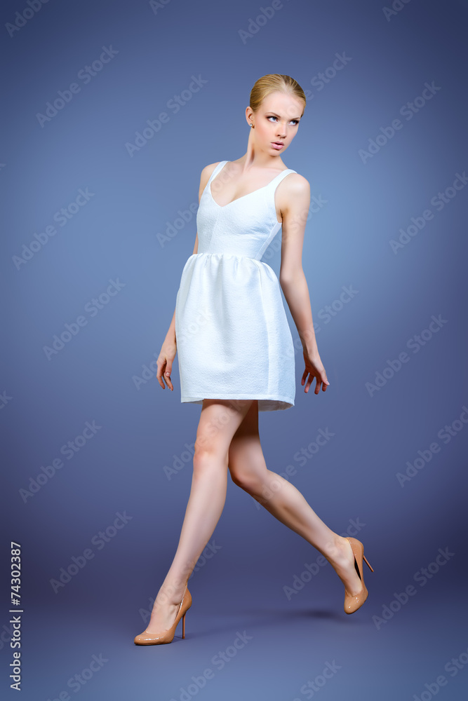 Naklejka premium moving jump