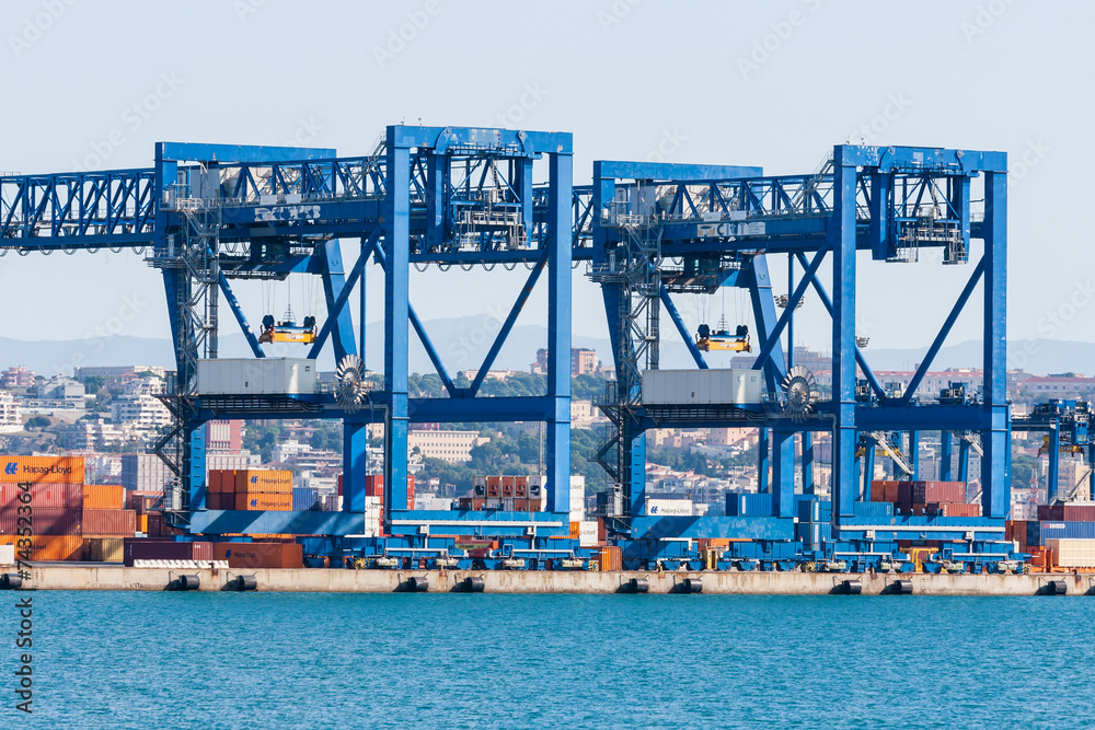 Fototapeta premium Cranes at the port channel