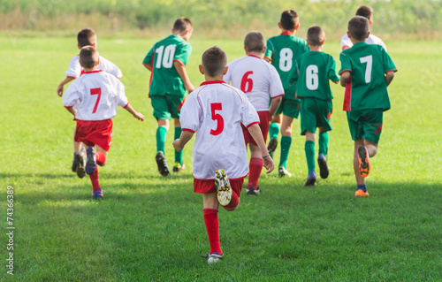 Kids soccer © Dusan Kostic