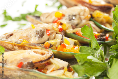 edible mussels with spicery