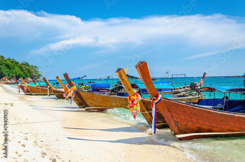 Traditional Thai boat, longtail boats, Phi Phi, Thailand © A.Jedynak