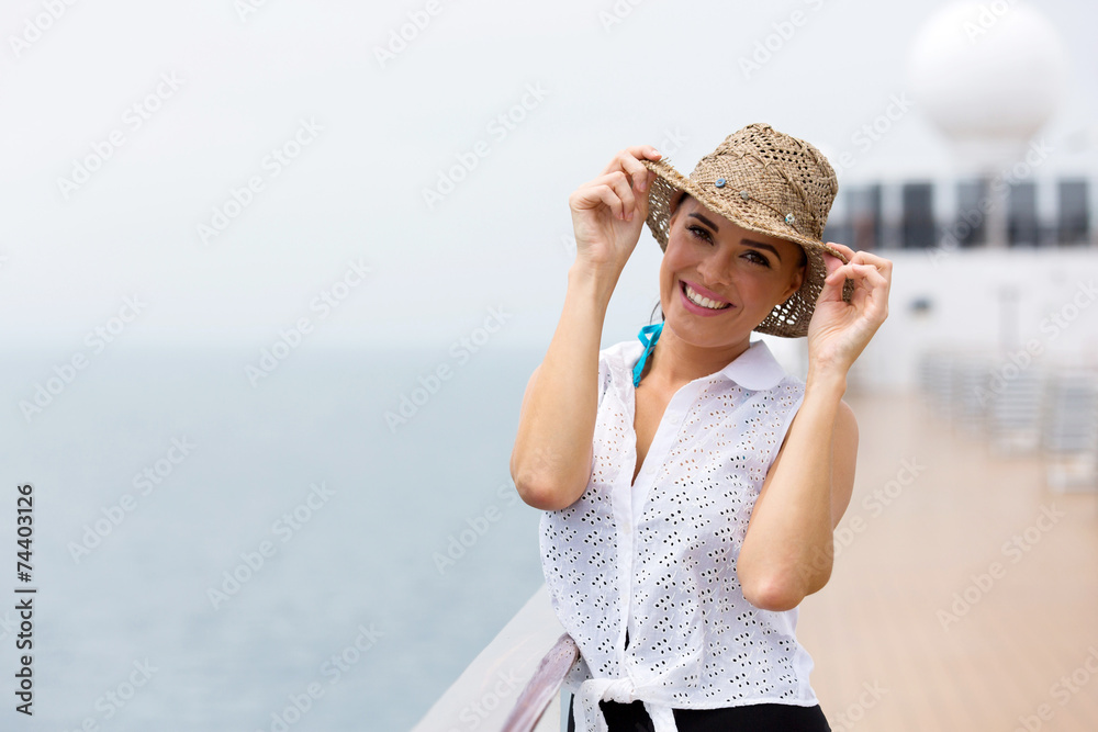 Fototapeta premium woman on a cruise ship