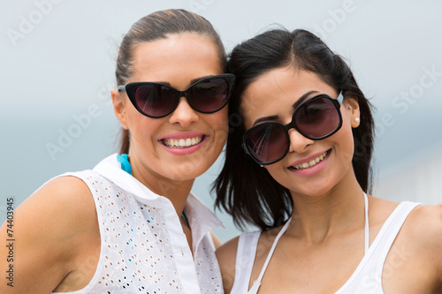 women wearing sunglasses © michaeljung