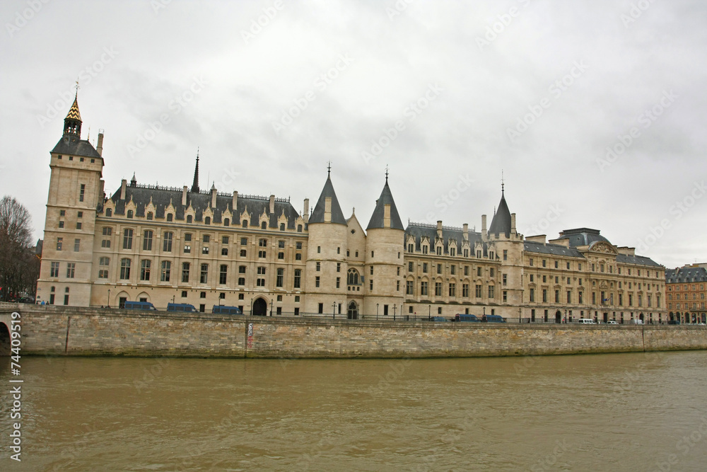 palace, paris