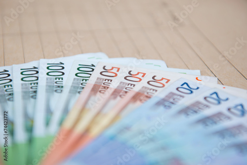 euro banknotes