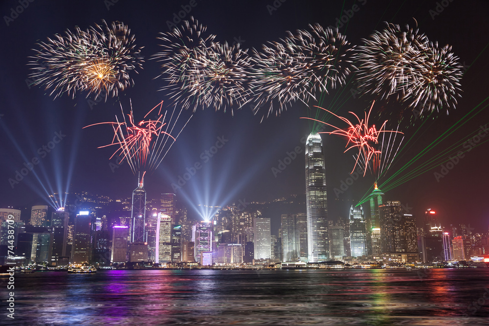 Obraz premium Fireworks Celebration at Hong Kong Victoria Bay