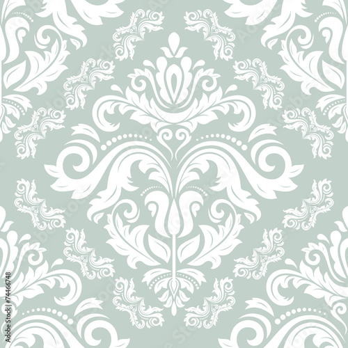 Damask Seamless Vector Pattern. Orient Background