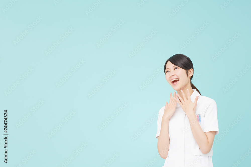 驚くナース 驚くナース