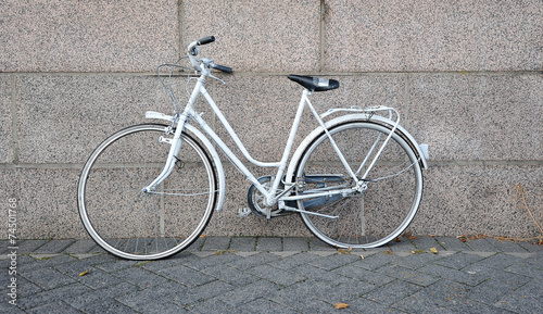 old white bike
