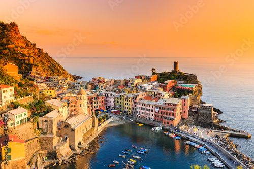 Obraz na płótnie Vernazza village. Cinque Terre National Park, Italy. w salonie