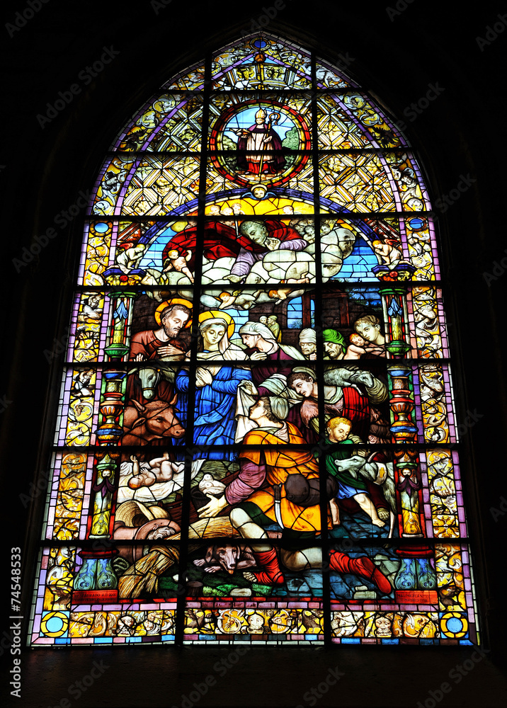 Vidriera de la catedral de Sevilla, España