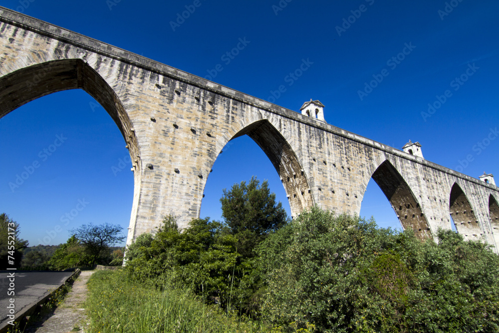  aqueduct built in the 18th century, located in Lisbon