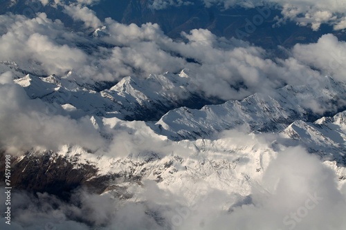 fly.... the sky above the clouds