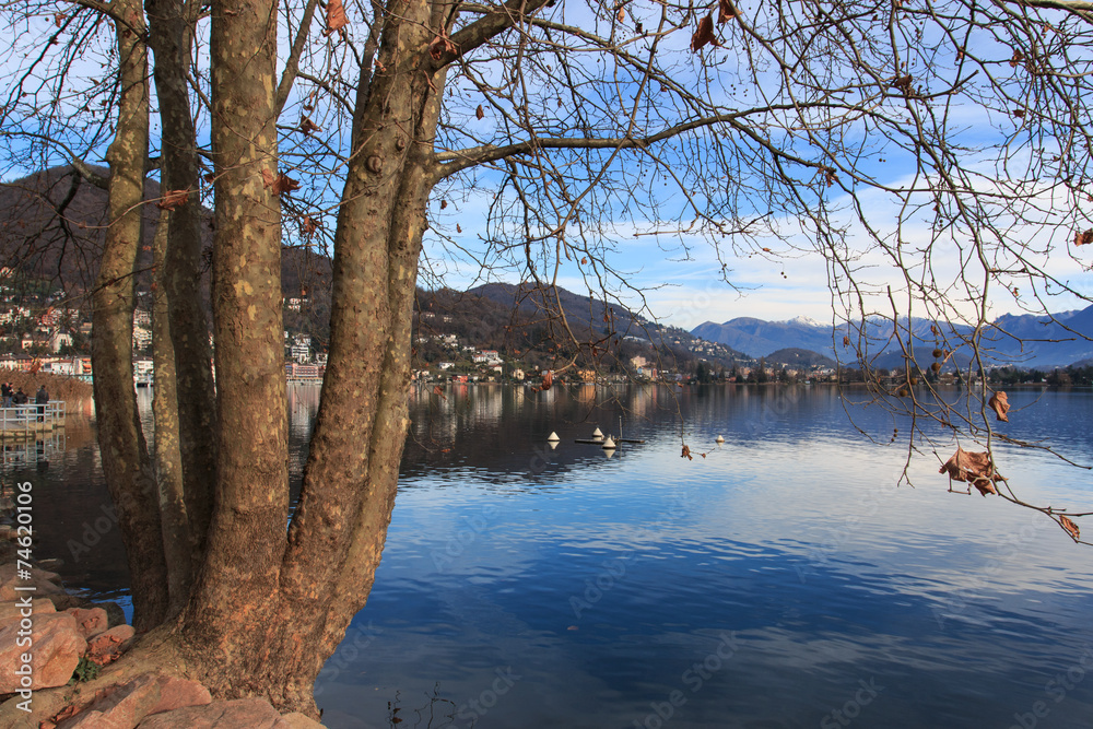 Lavena Ponte Tresa (lago di Lugano)