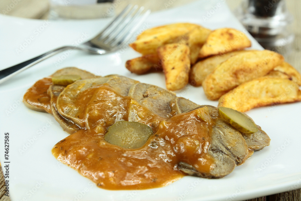 langue de boeuf sauce piquante langue de boeuf sauce piquante