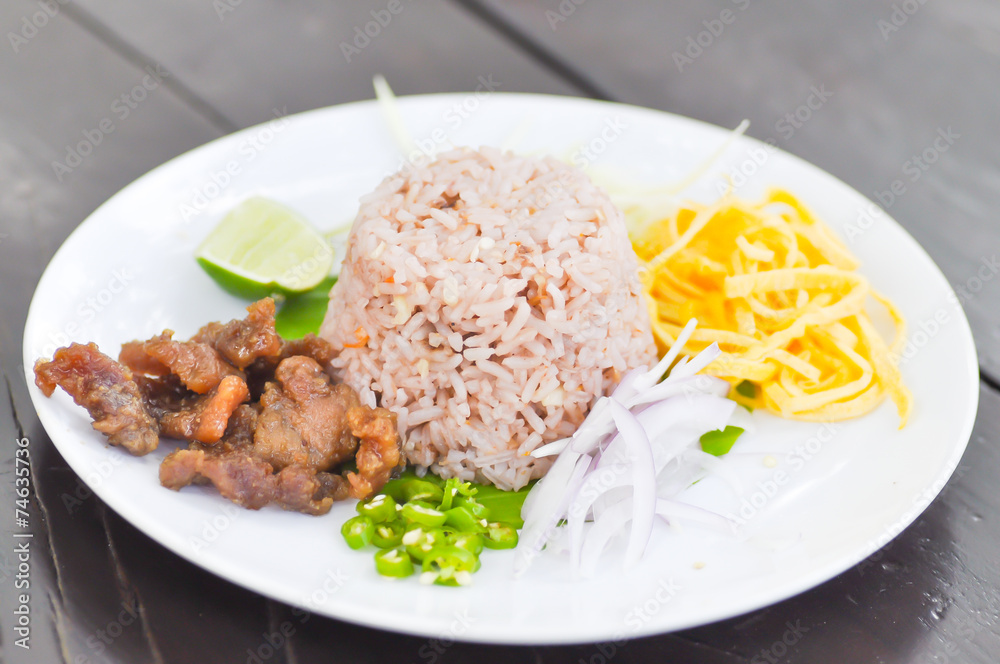 Fried rice with shrimp paste