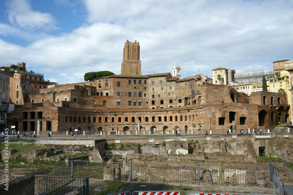 View in Rome of old buildings
