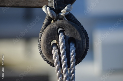 poulie 3 cordes d'un voilier Noirmoutier