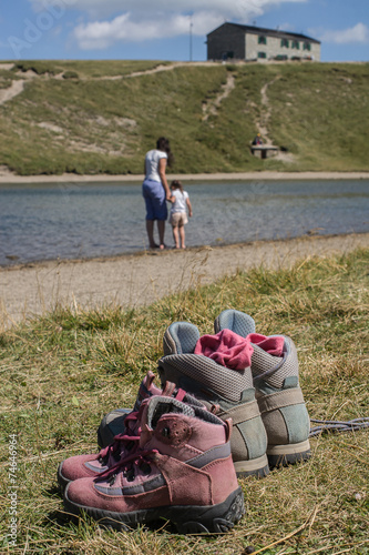 Lago Scaffaiolo: Vacanza relax tra Toscana e Bologna lago di montagna con rifugio. Famiglia serana photo