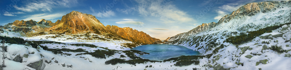 Panoramic winter view of the five lakes valley