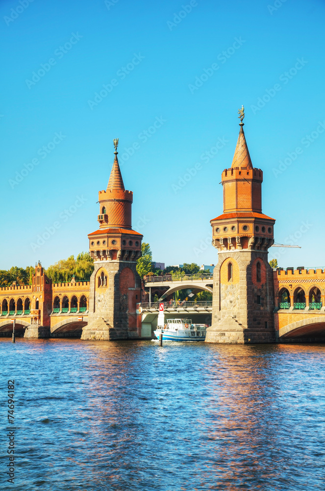 Oberbaum bridge in Berlin